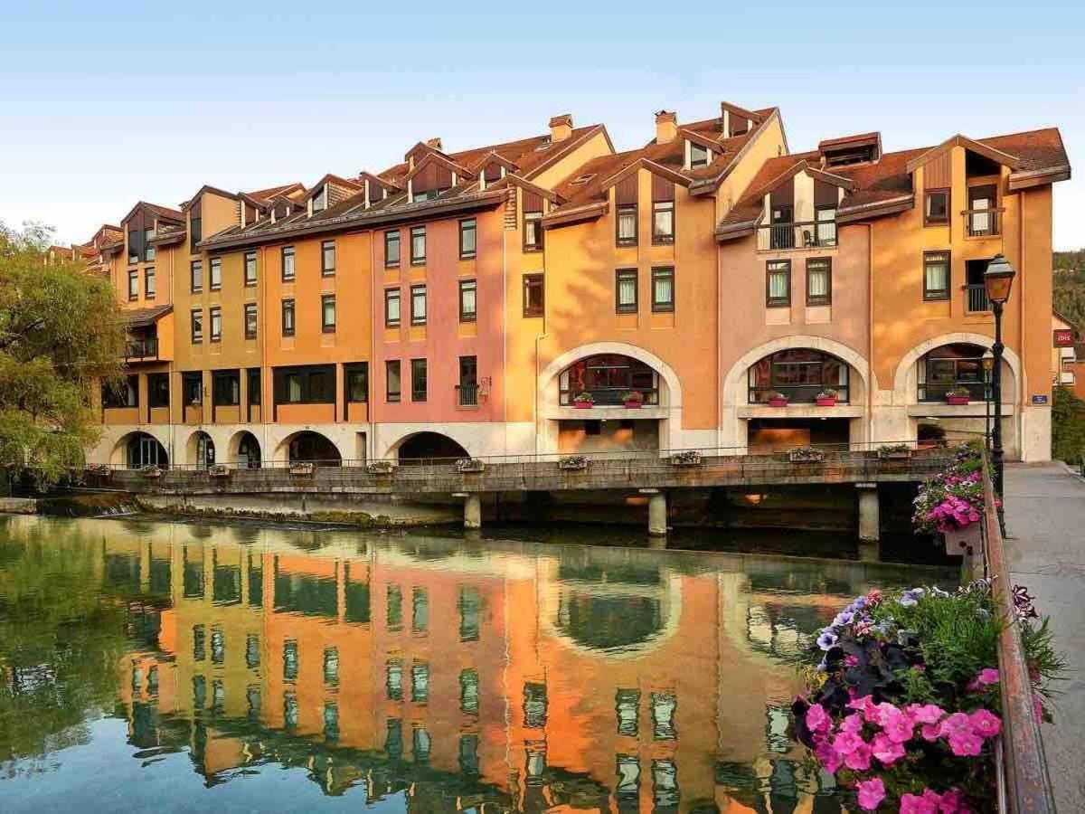Reve De Jade Devant Le Canal Аннесі Екстер'єр фото